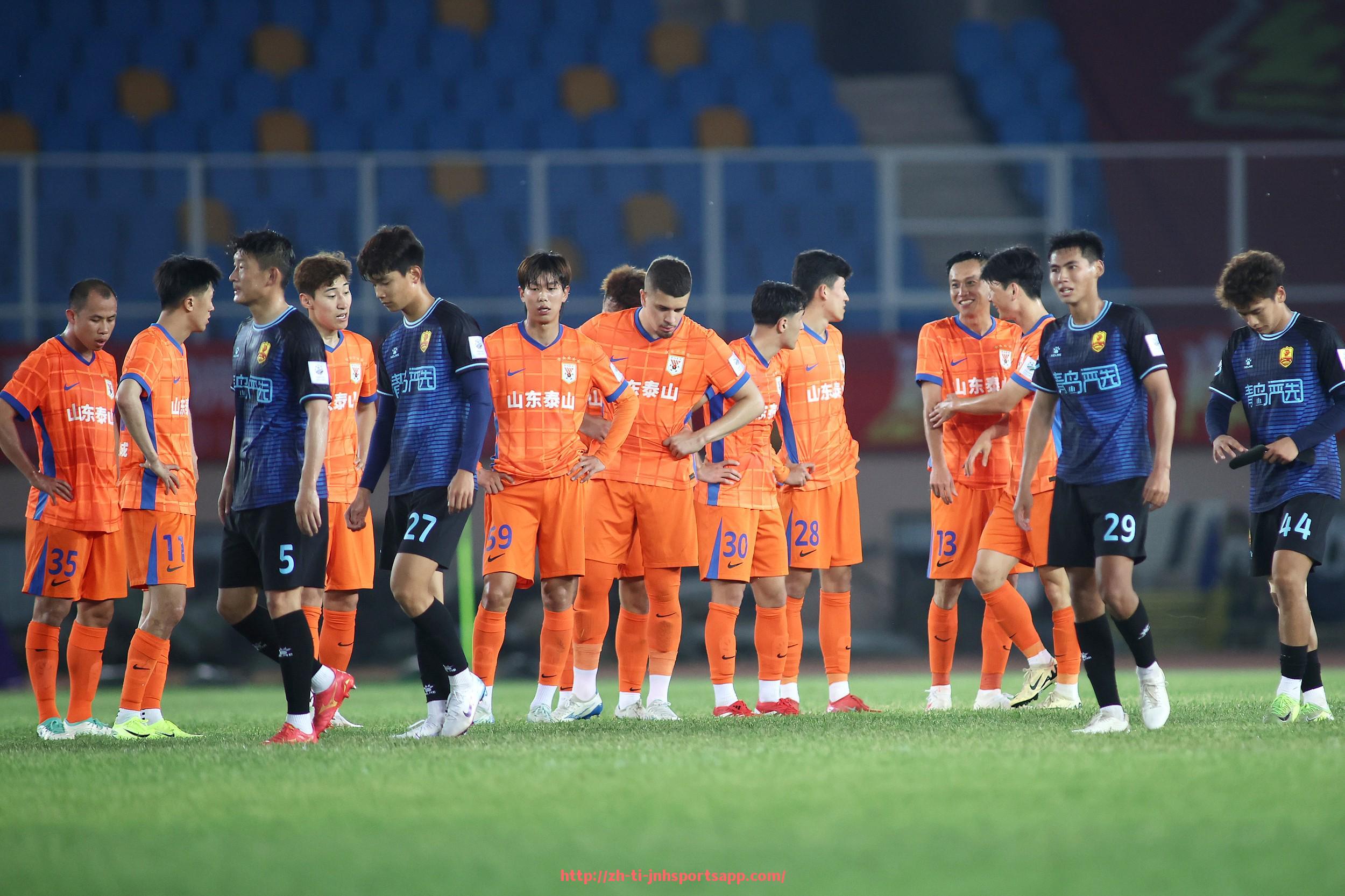 金年会app-CBA篮球队美女球迷文化与球场氛围研究